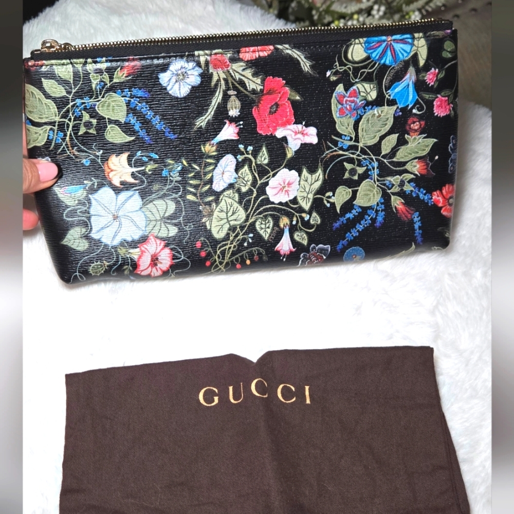 Gucci Black Floral Zip Pouch with Multicolor Blooms